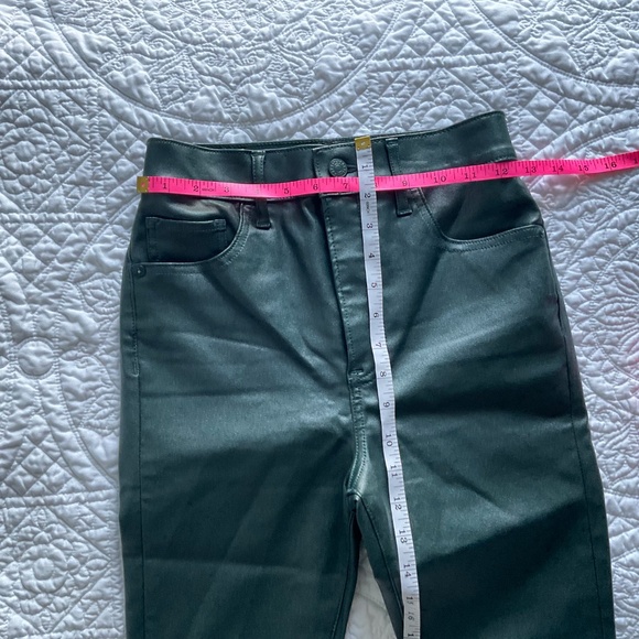 Express Women's Skinny High Rise Faux Leather Hunter Green Pants Size 0 - Picture 10 of 11